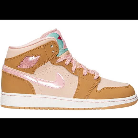 jordan retro 1 beige